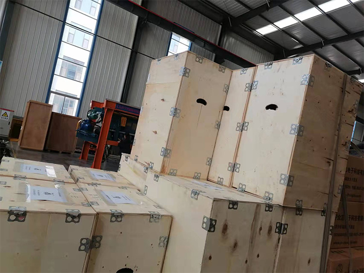 山东矿安重工一批气动隔膜泵发往陕西榆林