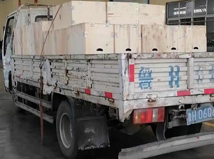 山东矿安重工一批气动隔膜泵发往河南平顶山