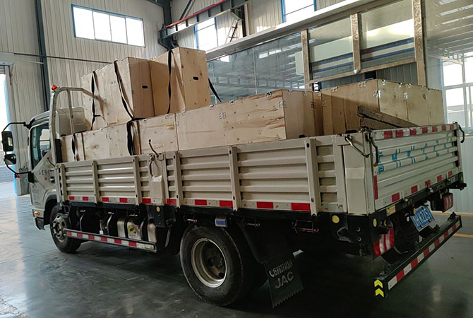 山东矿安重工一批气动隔膜泵发货